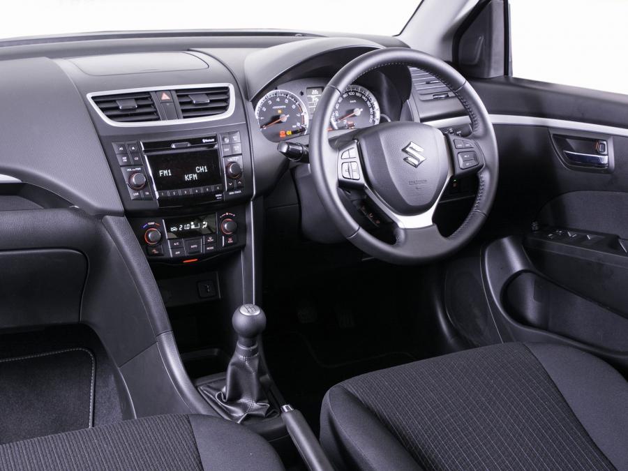  Suzuki Swift 5-Door 2014 года  (ZA) (фото 9 из 9)